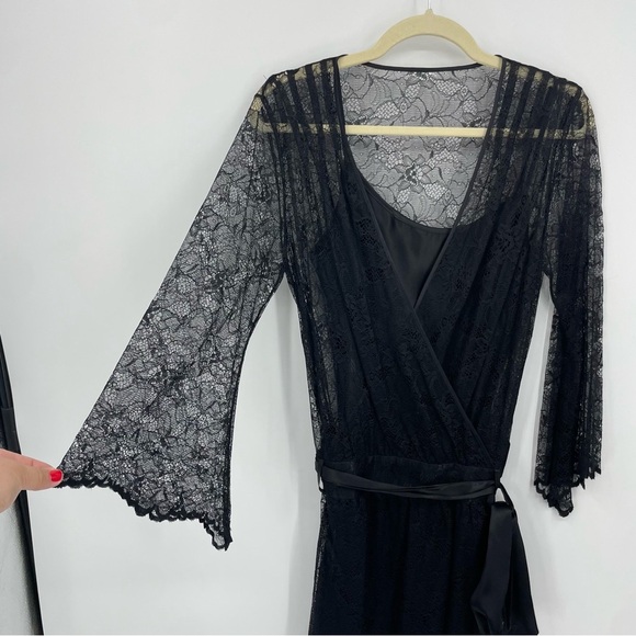 Mia Black lace slip dress bell sleeve belted Sz S 100% silk sz 46 US 12 - Picture 2 of 9
